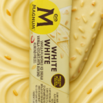 MAGNUM  WHITE ALMOND